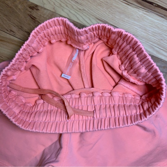 ⭐️Vaca Soon Sale⭐️ DOYOUEVEN Shorts - Picture 5 of 9